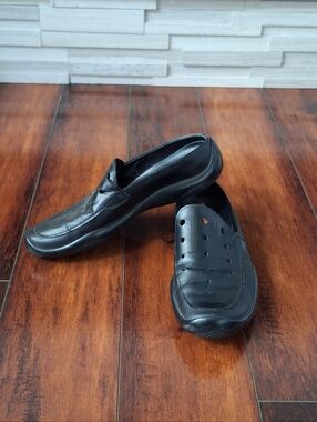 Prada Leather Loafer Mules Black EU 39 US 8.5 Minimalist Classic